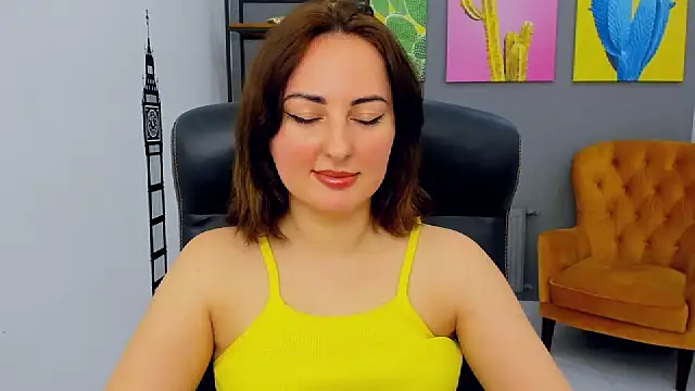 NoraSimons online show from April 1, 2026, 5:19 am