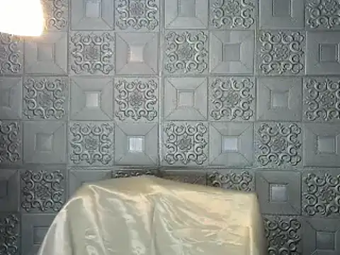 KeraMitenaa online show from February 20, 2026, 9:59 pm