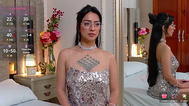 Penelope-Cross online show from February 12, 2026, 2:12 pm