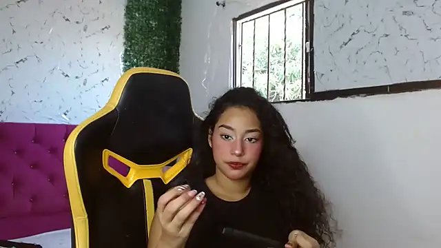 emily stars1 online show from January 14, 2026, 6:35 pm