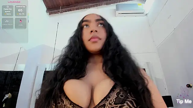 EmmadaSilva online show from February 27, 2026, 6:08 pm