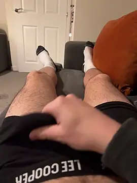 Snapshot of sevenisthemagicnum chatting on February 14, 2026, 9:33 pm sevenisthemagicnum online show from February 14, 2026, 9:33 pm