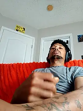 BigPrettyDick777 online show from January 14, 2026, 2:23 pm