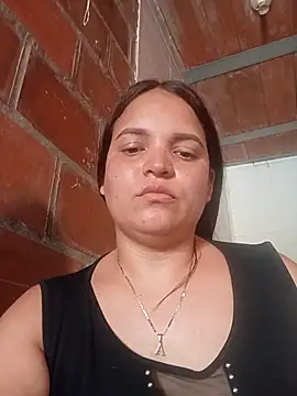 Snapshot of miriygabo chatting on October 29, 2025, 9:05 pm miriygabo online show from October 29, 2025, 9:05 pm