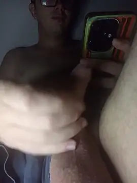 Snapshot of ErectorMen chatting on February 2, 2026, 6:01 am ErectorMen online show from February 2, 2026, 6:01 am