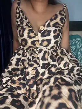 Cute Marina online show from June 3, 2026, 7:33 am