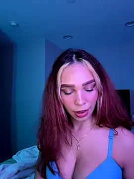 Latinagf online show from November 10, 2025, 2:32 am