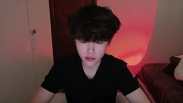 Snapshot of L1kuto chatting on March 6, 2026, 4:58 pm L1kuto online show from March 6, 2026, 4:58 pm