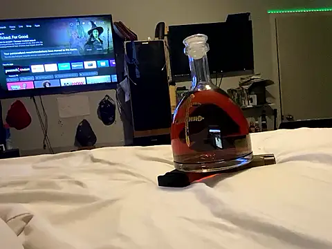 Snapshot of OnGodV1Ooutta10 chatting on January 6, 2026, 12:03 am OnGodV1Ooutta10 online show from January 6, 2026, 12:03 am