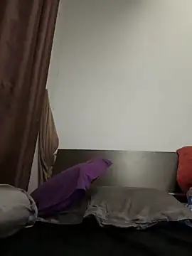 Emily-y online show from February 5, 2026, 1:05 pm