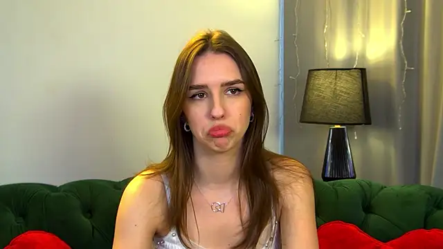 Snapshot of AliceAtkins chatting on March 12, 2026, 6:41 am AliceAtkins online show from March 12, 2026, 6:41 am