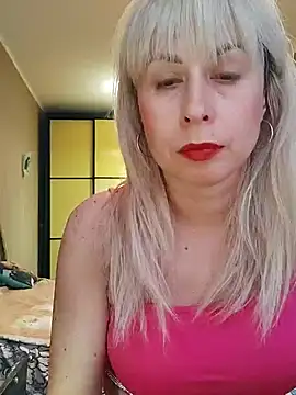 SelinaLovqx online show from November 1, 2025, 8:38 am