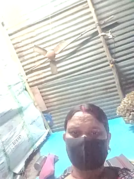 Snapshot of QRAN_YELESA chatting on October 30, 2025, 1:12 pm QRAN YELESA online show from October 30, 2025, 1:12 pm