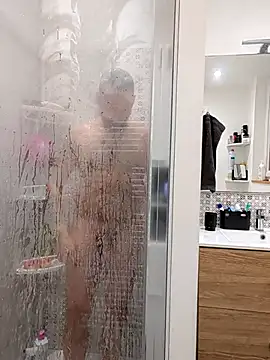 Bdjjdjjx online show from November 4, 2025, 7:13 pm