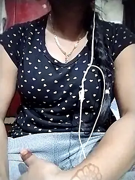 Snapshot of Ezabelljohn chatting on December 1, 2025, 8:08 am Ezabelljohn online show from December 1, 2025, 8:08 am