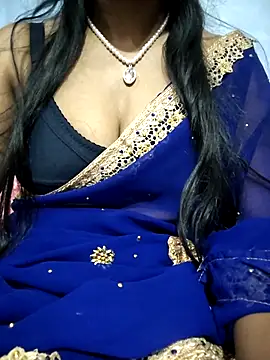 Snapshot of Ezabelljohn chatting on April 4, 2026, 7:50 am Ezabelljohn online show from April 4, 2026, 7:50 am