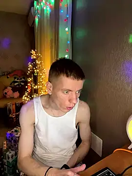 Cristian  Dior online show from January 10, 2026, 5:04 pm