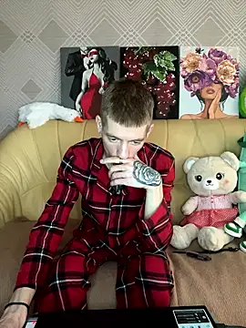 Cristian  Dior online show from January 11, 2026, 11:26 am