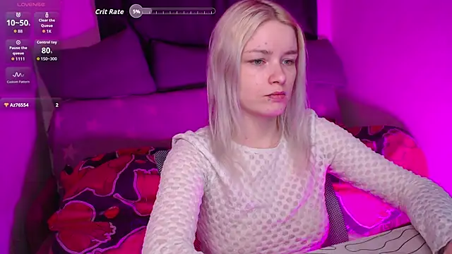 CherryNight6 online show from April 9, 2026, 9:09 pm