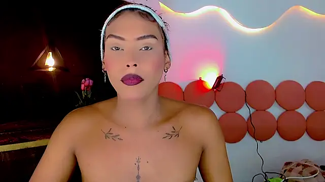 JessiValentin online show from June 17, 2026, 12:50 pm