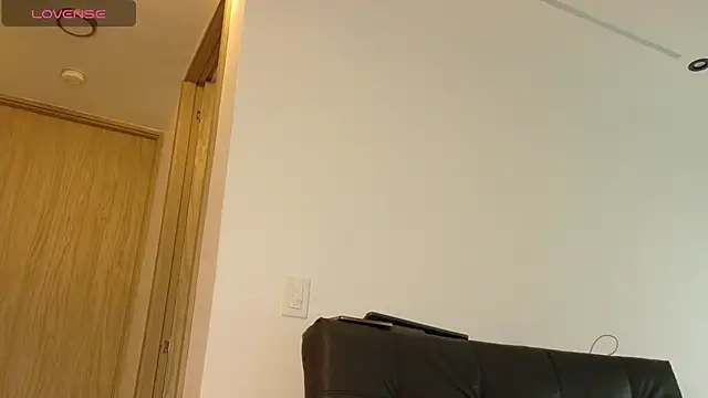 sophie duval online show from June 21, 2026, 9:01 am