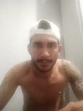 BruninhoRecife online show from November 8, 2025, 8:40 pm