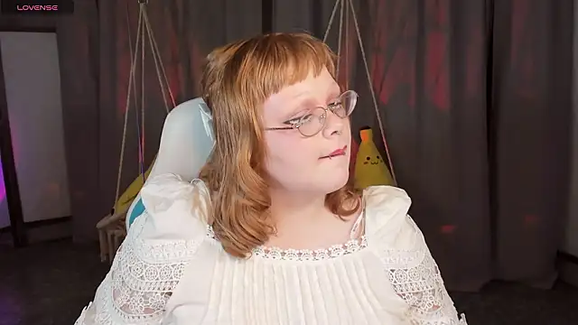 LottieReed online show from February 12, 2026, 6:25 pm