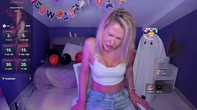 MadamMilly  online show from October 31, 2025, 6:58 am