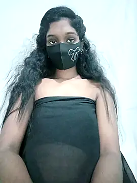 Snapshot of Tushi-10 chatting on November 7, 2025, 10:43 pm Tushi-10 online show from November 7, 2025, 10:43 pm