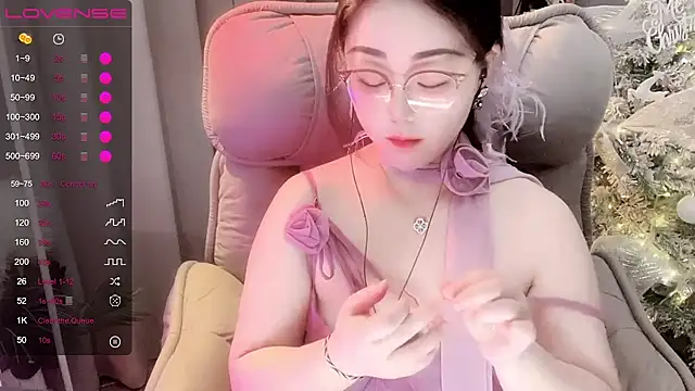 Snapshot of Monica-666888- chatting on April 12, 2026, 4:45 pm Monica-666888- online show from April 12, 2026, 4:45 pm