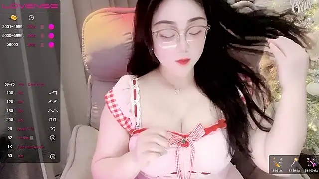 Monica-666888- online show from May 13, 2026, 10:17 pm