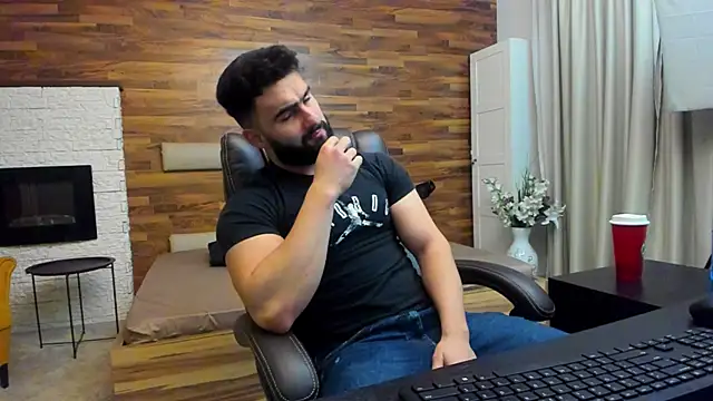 MicahLane online show from November 25, 2025, 4:56 am