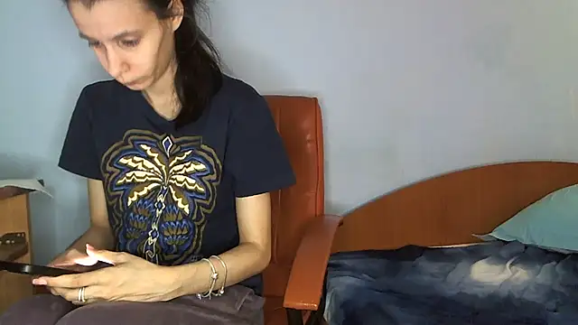 andreea713 online show from March 10, 2026, 3:28 pm