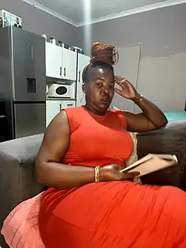 SweetCandy84 online show from December 14, 2025, 11:15 am