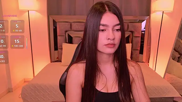 Bella Clark2 online show from February 17, 2026, 4:13 pm