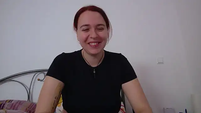 Snapshot of Latexaddictx_ chatting on November 8, 2025, 1:22 pm Latexaddictx online show from November 8, 2025, 1:22 pm