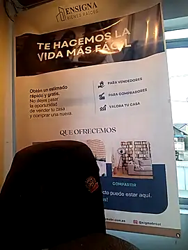 Valentina--1 online show from February 3, 2026, 12:10 pm