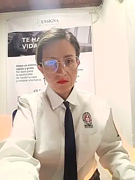 Snapshot of Valentina--1 chatting on May 21, 2026, 10:22 am Valentina--1 online show from May 21, 2026, 10:22 am