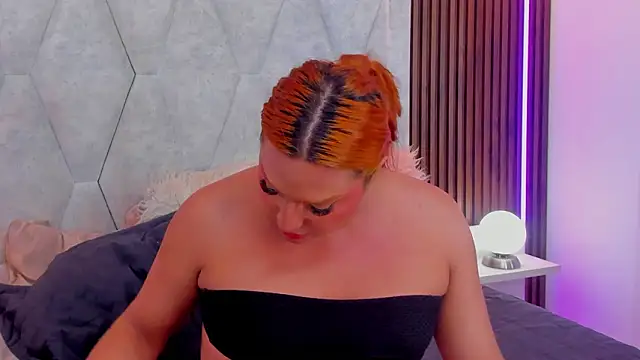 Snapshot of IrinaaVega chatting on February 11, 2026, 2:49 am IrinaaVega online show from February 11, 2026, 2:49 am