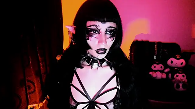 Yueeclipsa online show from February 19, 2026, 4:08 am