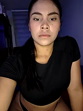 kathieeen online show from October 26, 2025, 4:29 am