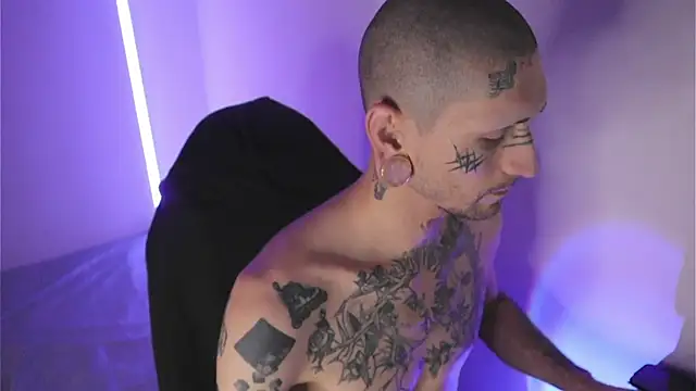 TokyoHatsumoto online show from February 2, 2026, 11:03 pm