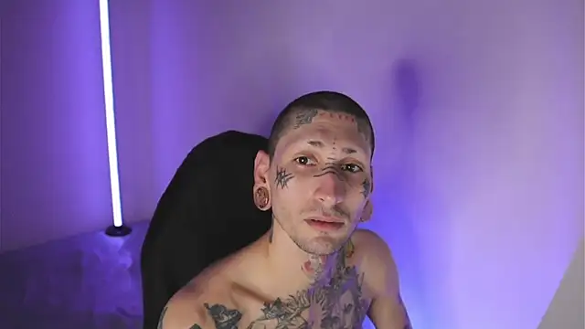 TokyoHatsumoto online show from February 9, 2026, 11:31 pm