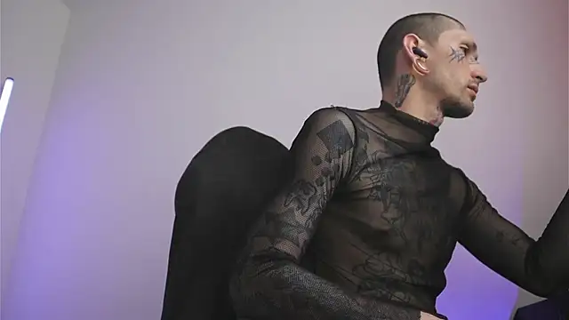 TokyoHatsumoto online show from February 10, 2026, 10:03 pm