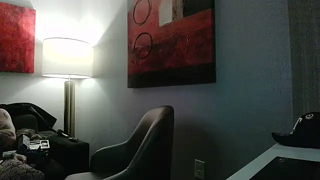 Snapshot of MikeHawke1995 chatting on October 29, 2025, 9:22 am MikeHawke1995 online show from October 29, 2025, 9:22 am