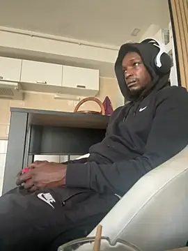 Snapshot of Aboo340 chatting on October 25, 2025, 11:51 am Aboo340 online show from October 25, 2025, 11:51 am