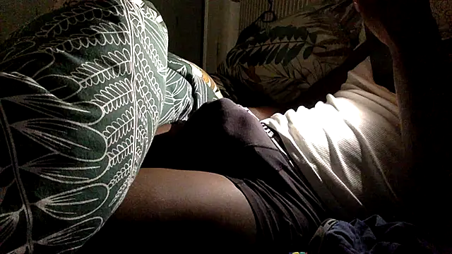 Snapshot of Aboo340 chatting on October 27, 2025, 7:29 pm Aboo340 online show from October 27, 2025, 7:29 pm