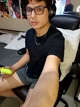 Ais B10 online show from March 7, 2026, 4:20 am