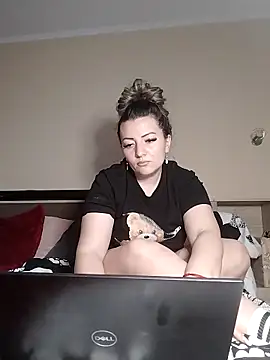 Gabrielaalialiali online show from March 13, 2026, 5:47 am