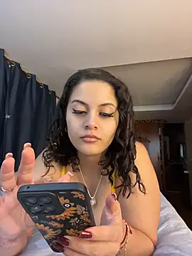 Snapshot of amellita-33 chatting on July 17, 2026, 6:20 am amellita-33 online show from July 17, 2026, 6:20 am